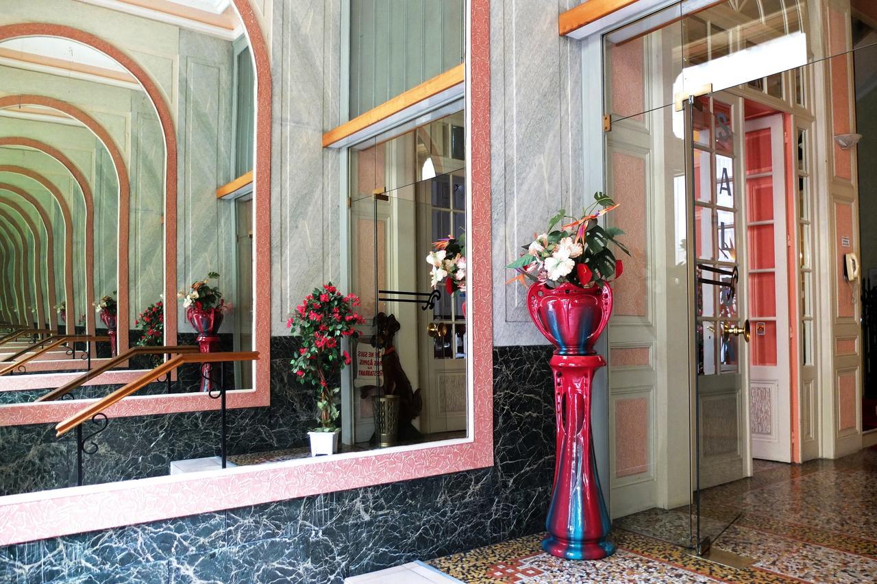 Hotel Restaurant D'Alsace Plombières-les-Bains Zewnętrze zdjęcie