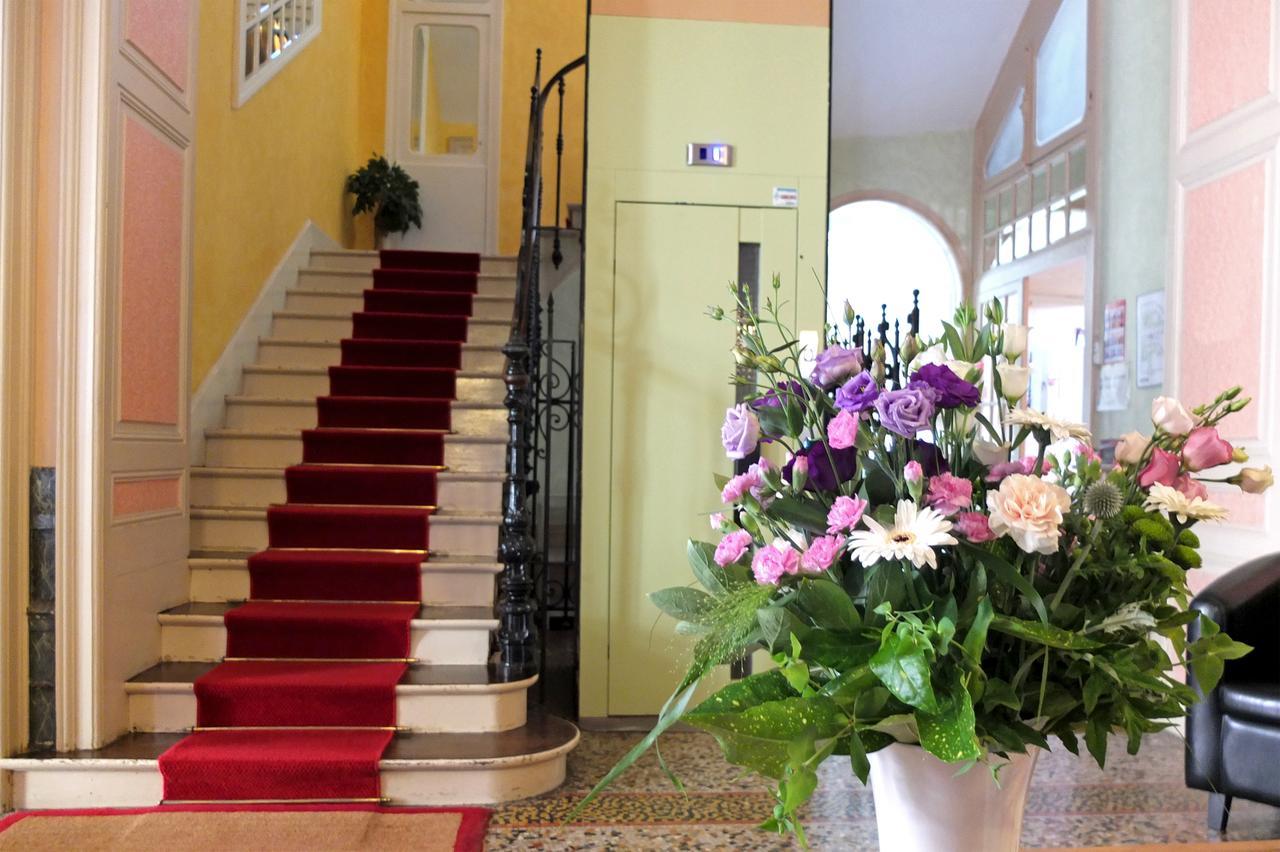 Hotel Restaurant D'Alsace Plombières-les-Bains Zewnętrze zdjęcie